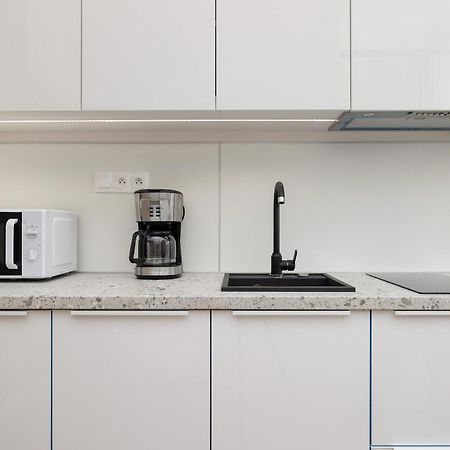 Modern Studio With Terrace And Parking In Swinoujscie By Noclegi Renters Exterior foto